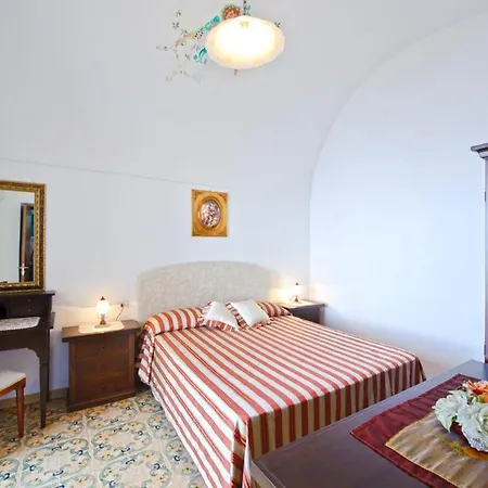 Apartment La Corte Dei Fiori